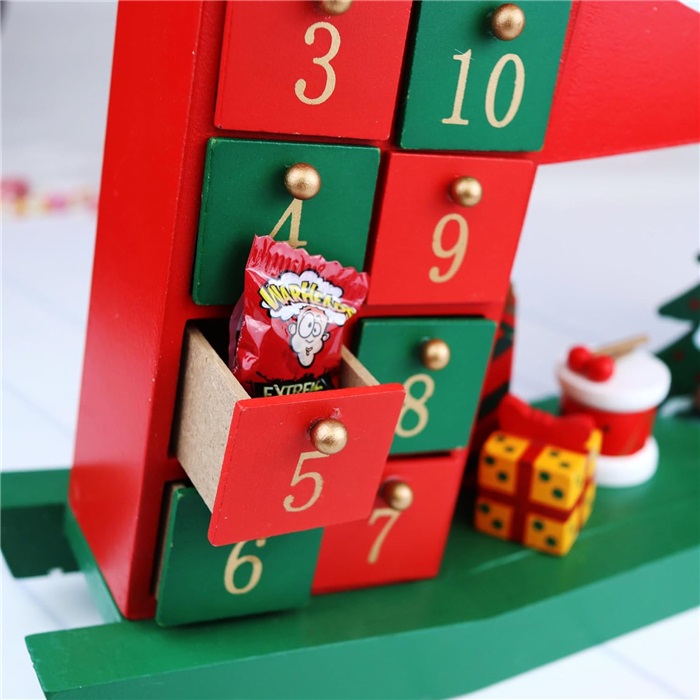 Ahşap Yılbaşı Süpriz Takvim Dekor Süs