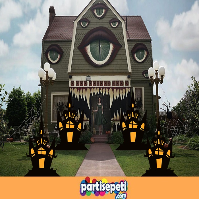 Cadılar Bayramı Şato Ayaklı Pano