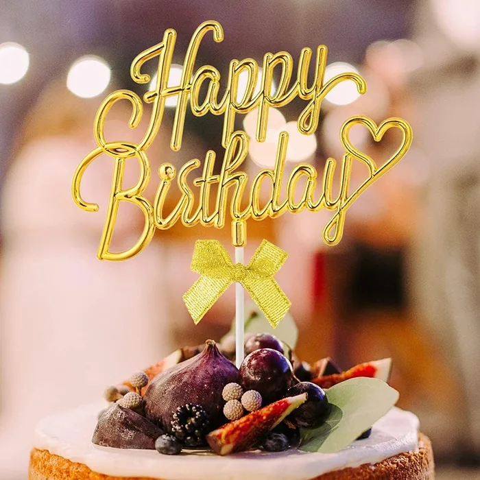 Gold Happy Birthday Pasta Süsü