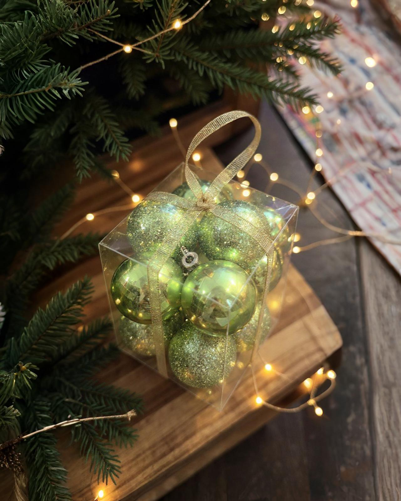 Yeşil Top Ağaç Süs 16'Lı 6 CM