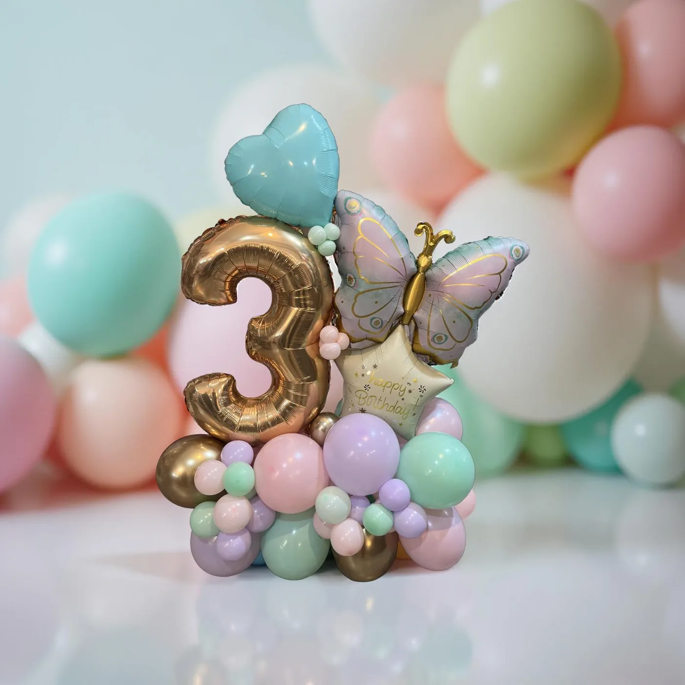 Kelebek Temalı Balon Buket Aranjmanı