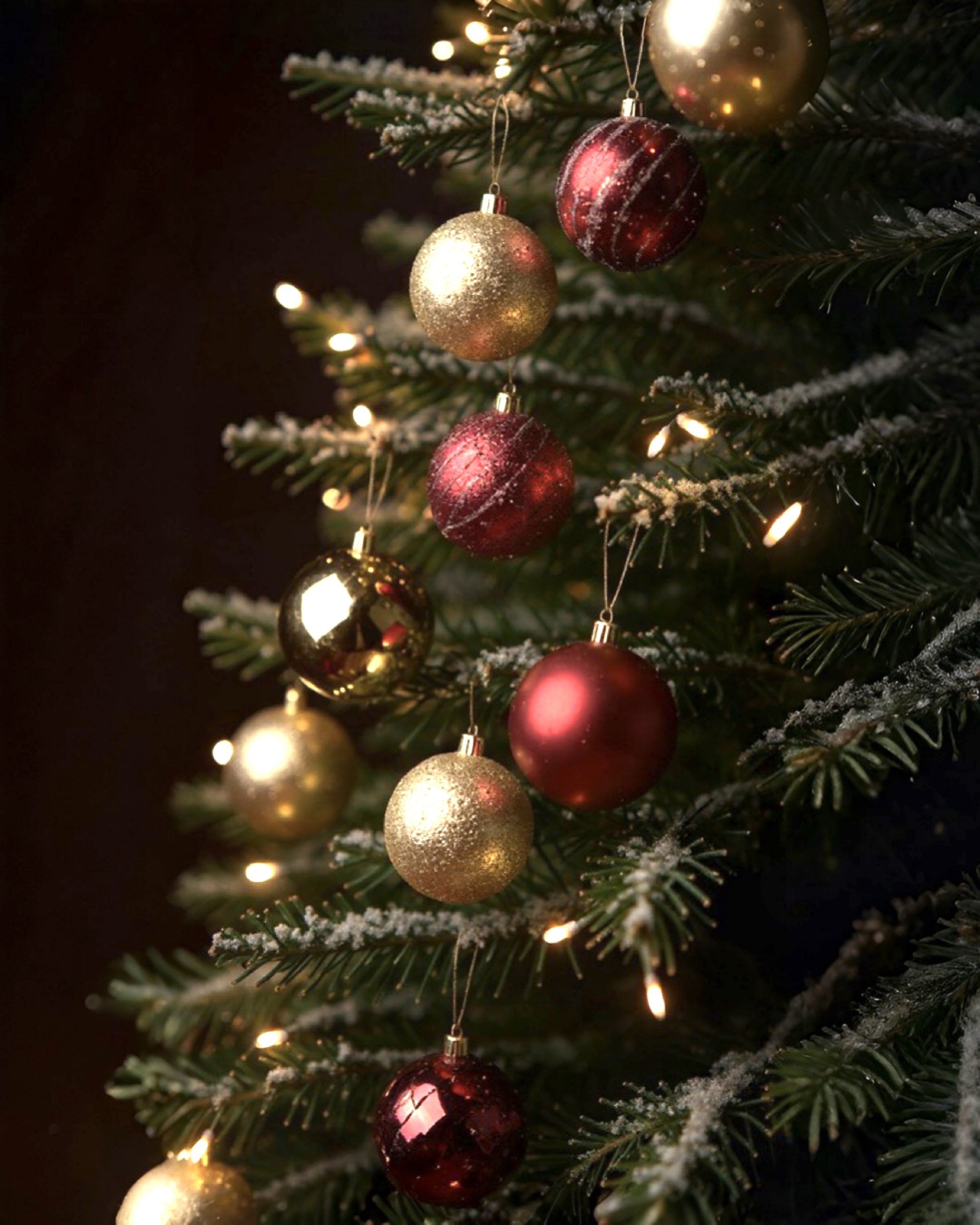 Yılbaşı Ağacı Top Süs Karma 8 CM 50 Adet