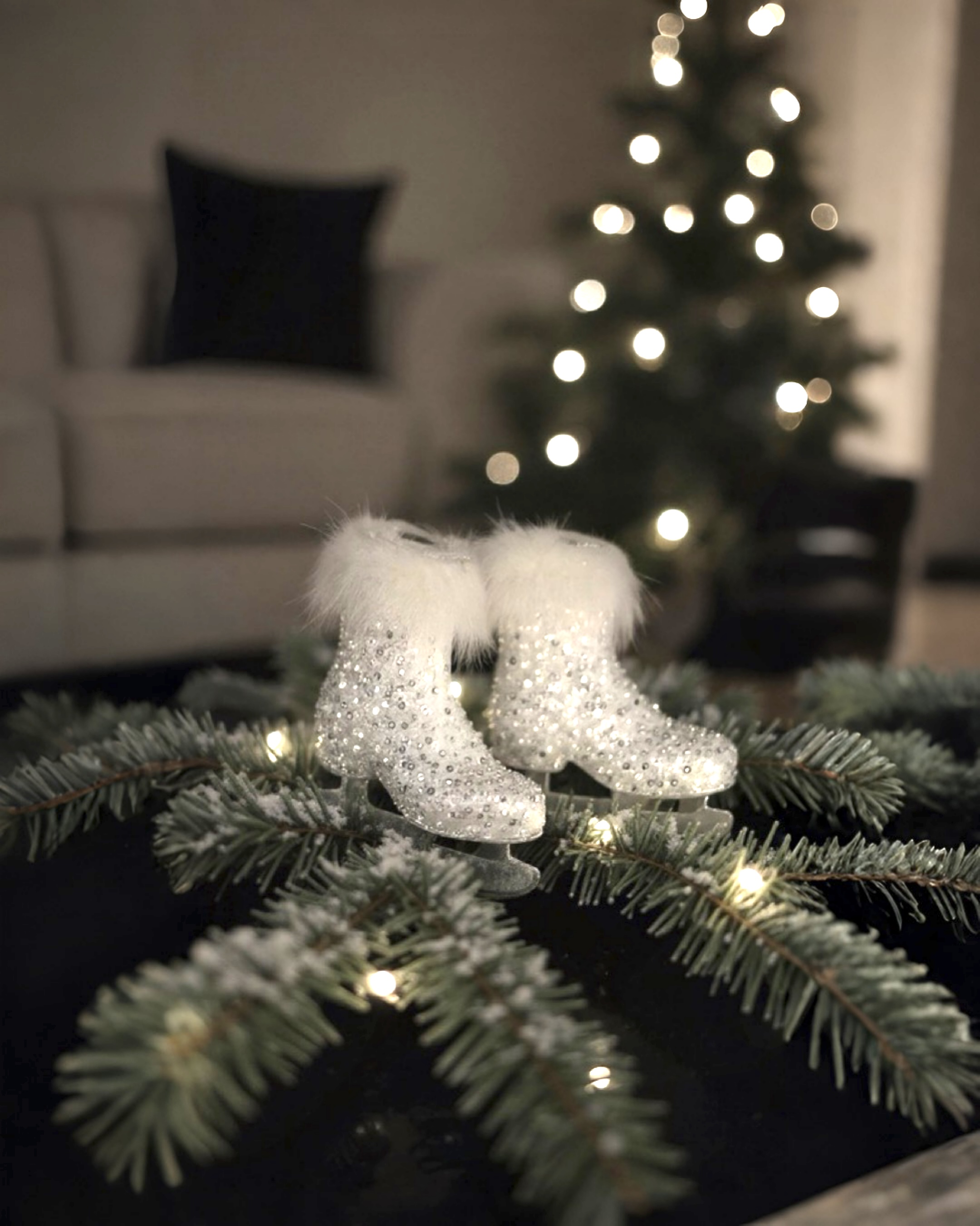 Yılbaşı Ağacı 3lü Paten Süs Beyaz