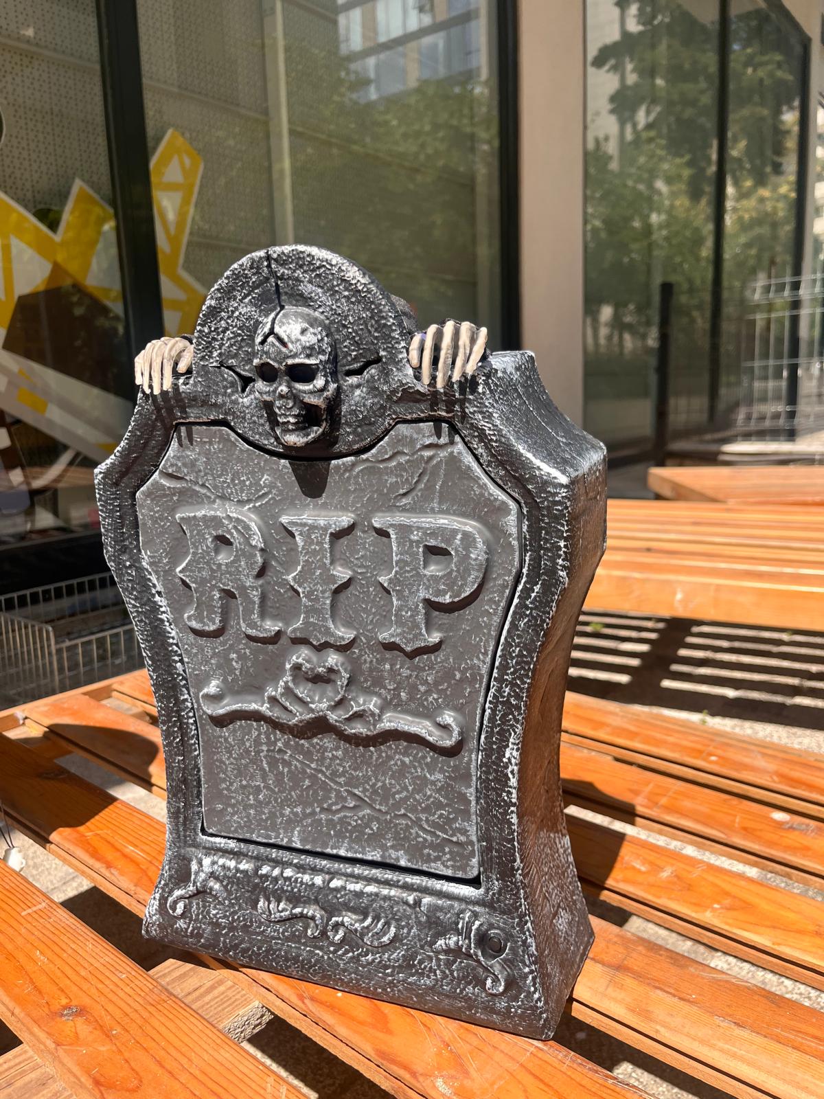 Hareketli Sensörlü Korku Mezarı | Müzikli IŞIKLI Halloween Dekoru