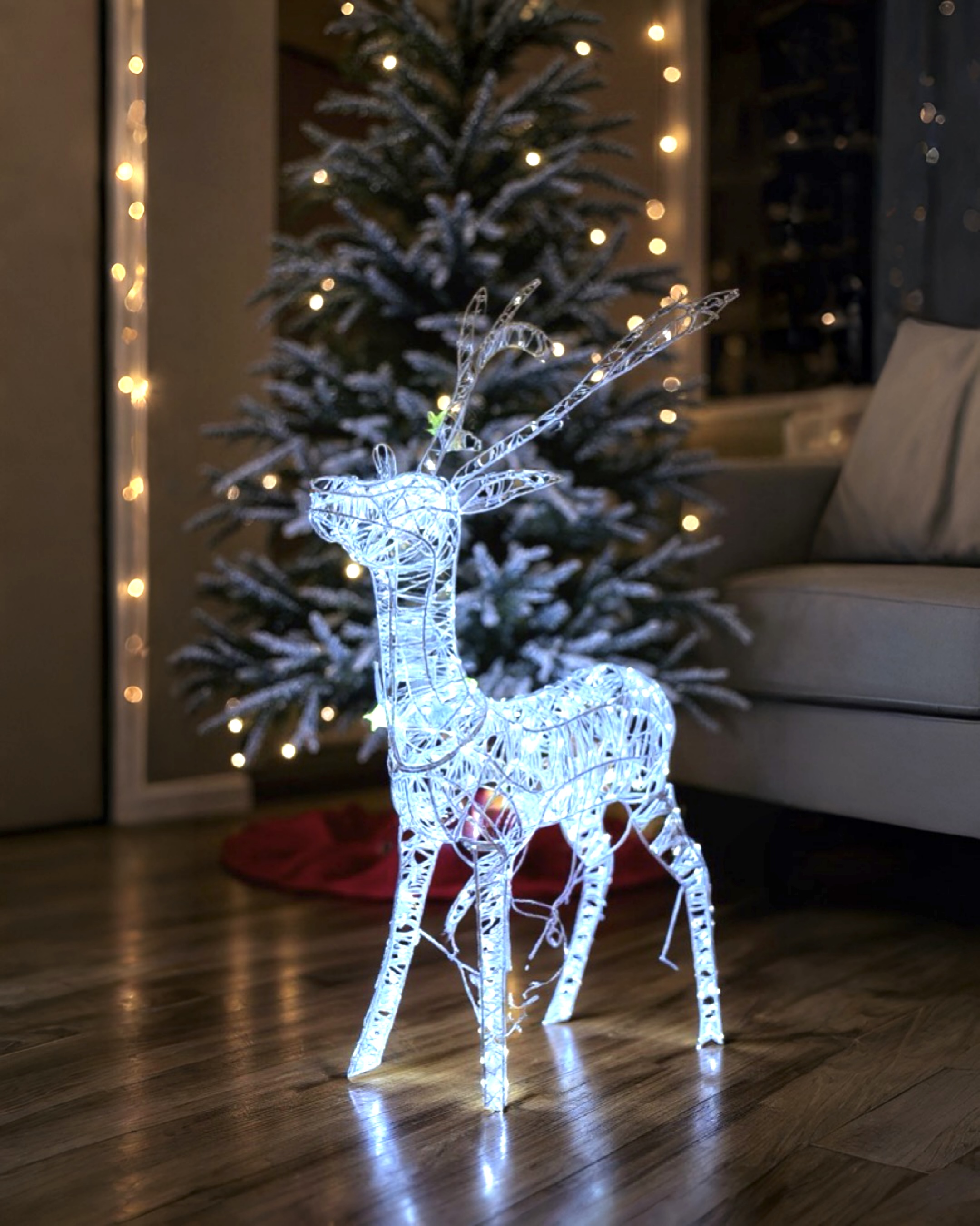 Yılbaşı Işıklı Led Geyik 640 LED – Beyaz & Gün Işığı 135 cm