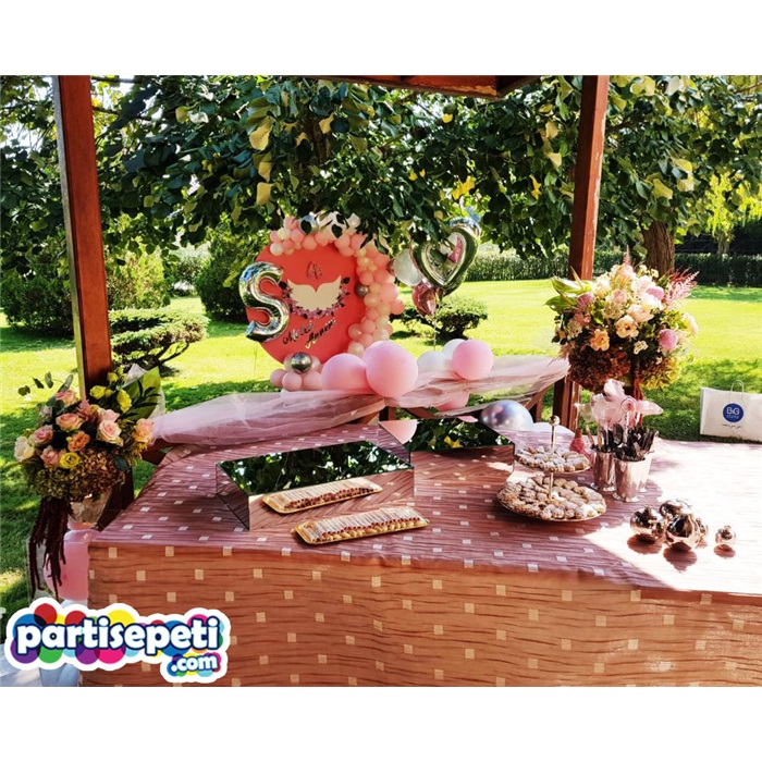 Melek Temalı Kutlama Organizasyonu