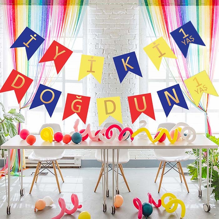 1 Yaş Renkli İyi Ki Doğdun Banner