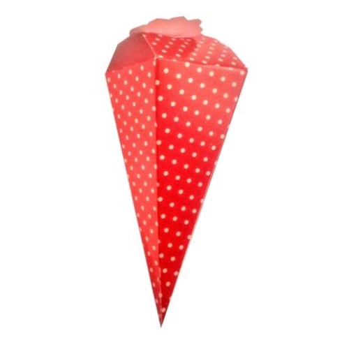 Kırmızı Puanlı Şeker Külahı