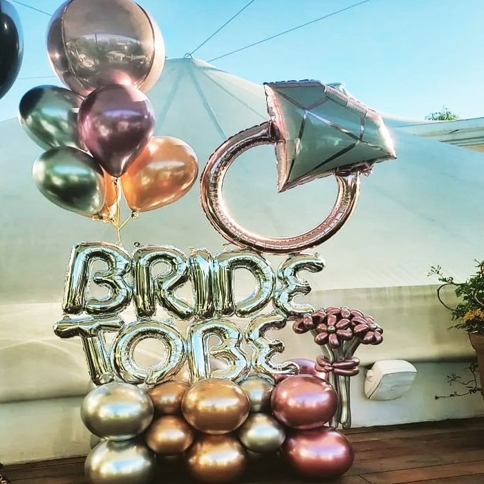 Bekarlığa Veda Partisi Uçan Balonlu Balon Aranjmanı