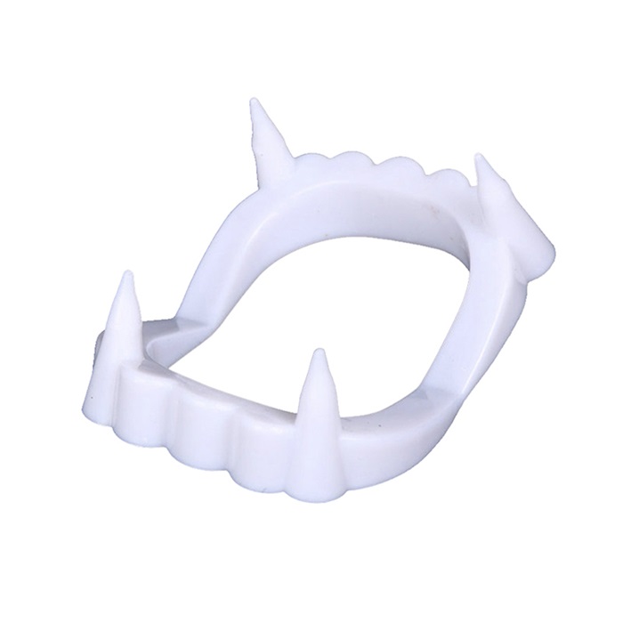 Cadılar Bayramı Beyaz Vampir Diş