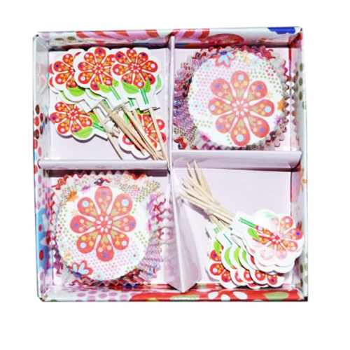 Çiçek Desenli Cupcake Ve Kürdan Takımı