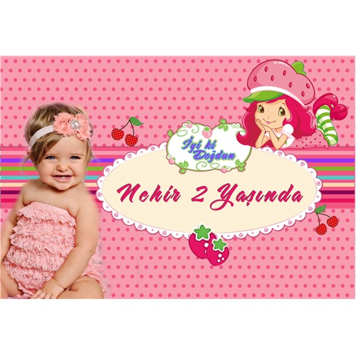 Çilek Kız Temalı Kişiye Özel Duvar Panosu