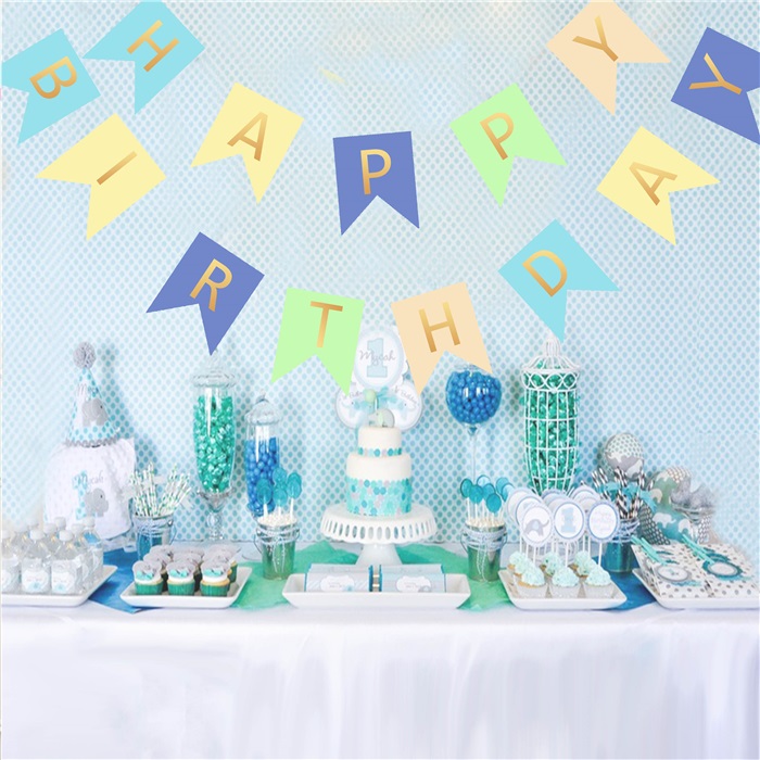 Pastel Renkli Happy Birthday Yazı