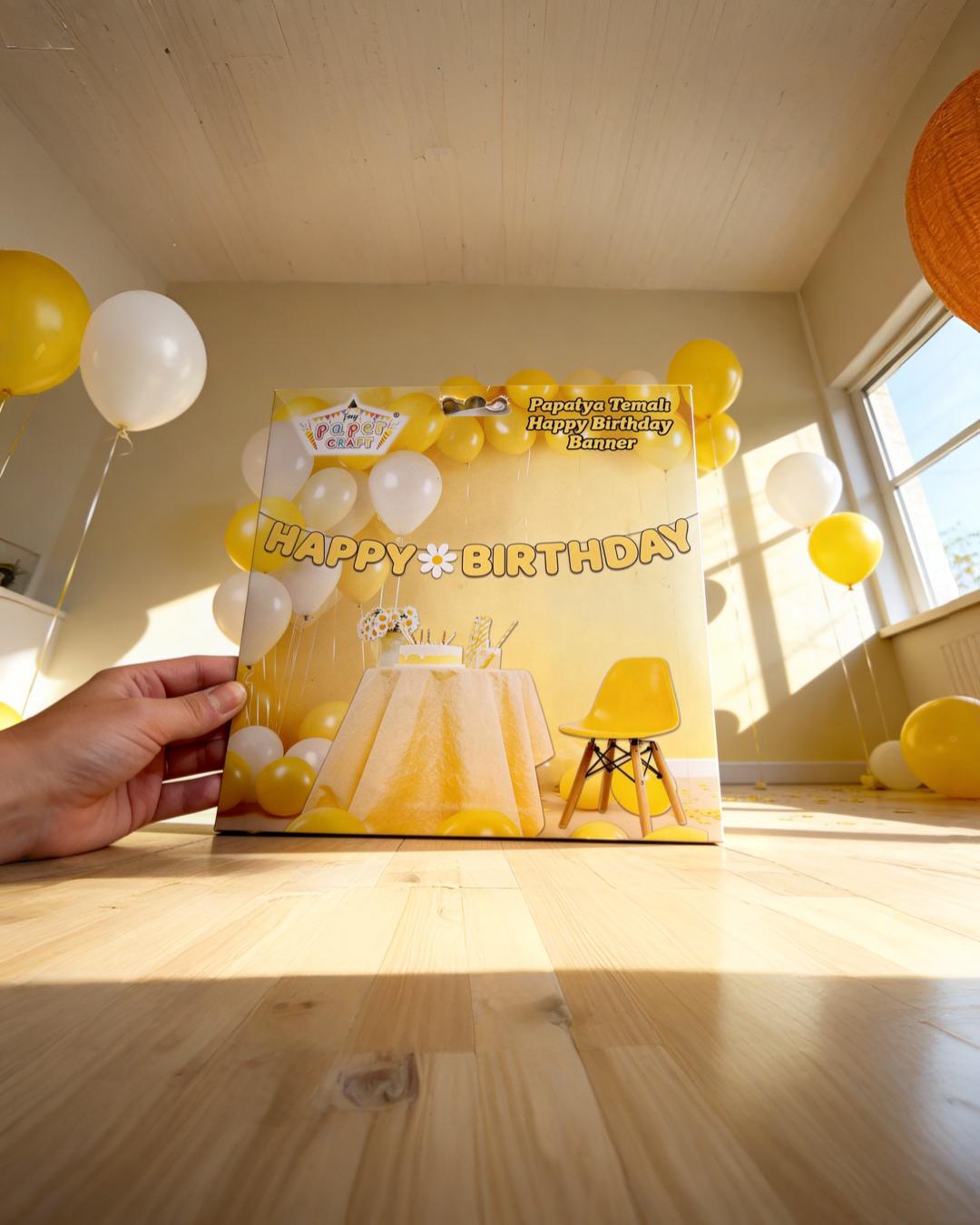 Papatya Temalı Happy Birthday Yazı Banner