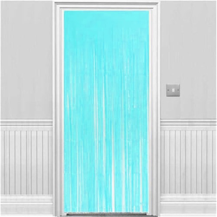 Pastel Mavi Renkli Kapı Perdesi