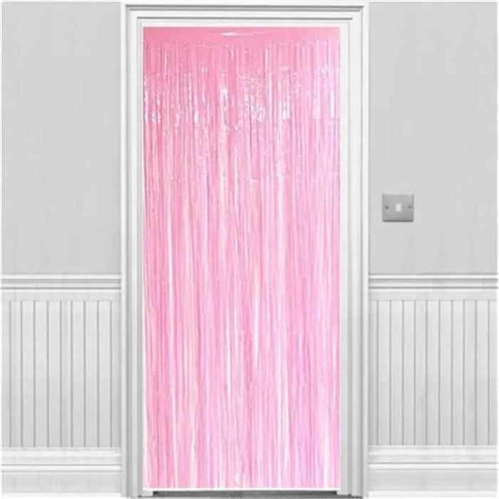 Pastel Pembe Renkli Kapı Perdesi