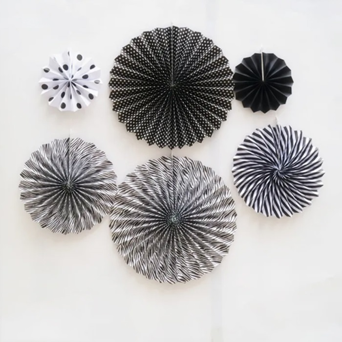 Siyah Beyaz Renkli Yelpaze Doğum Günü Seti