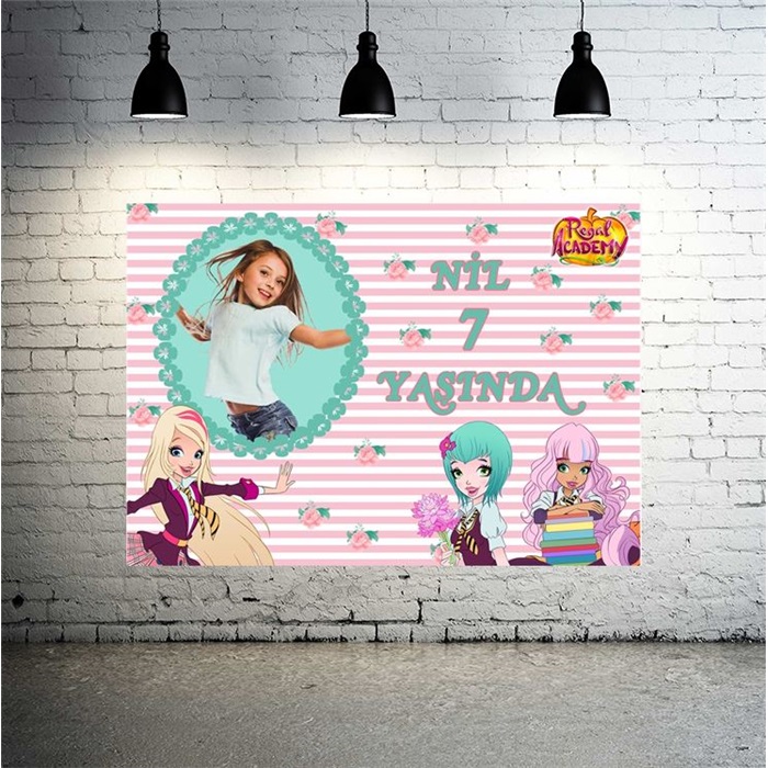 Regal Academy Kişiye Özel Duvar Panosu