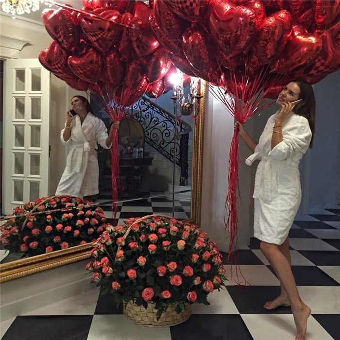 Sürpriz Oda Süsleme Paketi