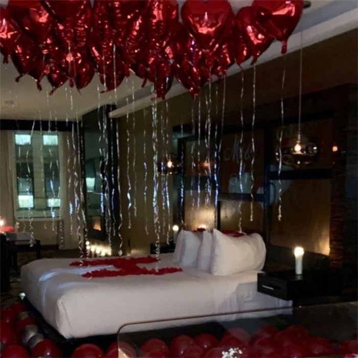 Sevgililer Günü Oda Süsleme